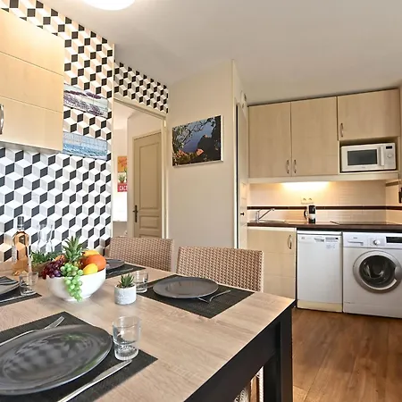 Village Cap Esterel - Le Village-82 By Interhome