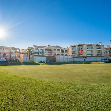 Village Cap Esterel - Le Village-82 By Interhome