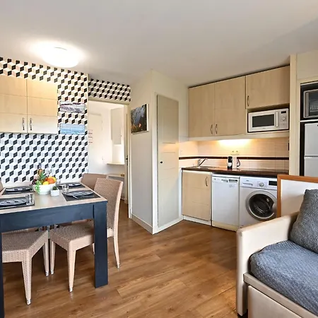 Apartment Village Cap Esterel - Le Village-82 By Interhome *